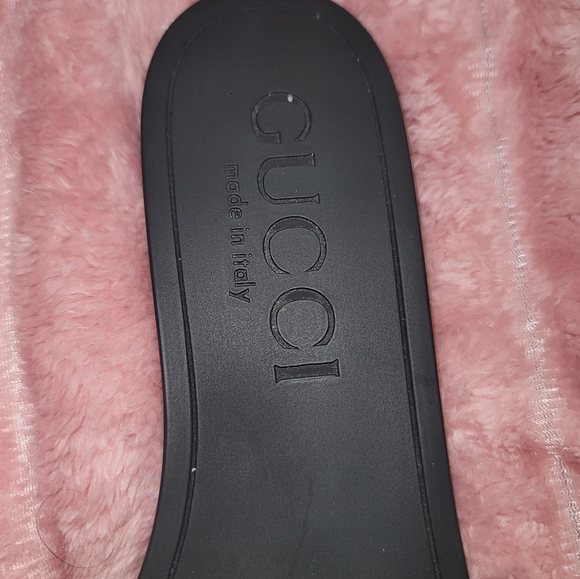 Gucci Women’s Interlocking G Slide Sandals | Black | US Size 8.5/9 - Picture 2 of 7